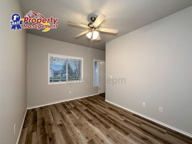 Building Photo - 2688 N Cinnamon Pl