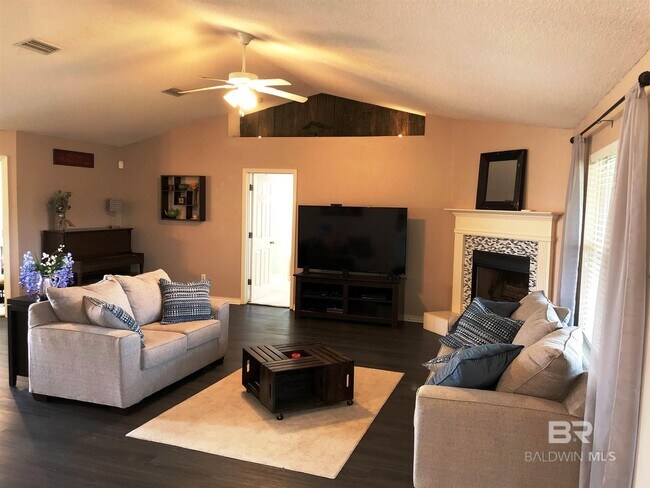 Building Photo - 17111 Magellan Blvd