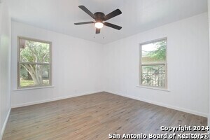 Building Photo - 727 John Adams Dr
