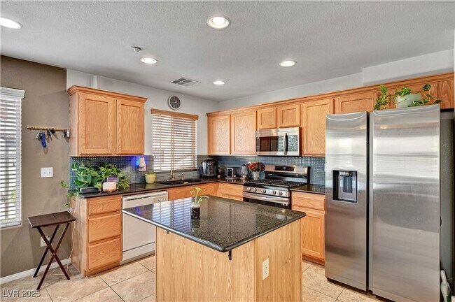 Building Photo - 8949 Brian Christopher Ave