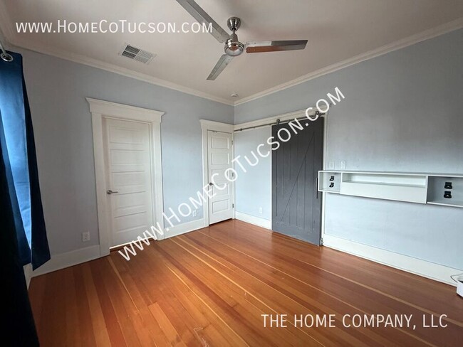 Building Photo - 425 N Park Ave