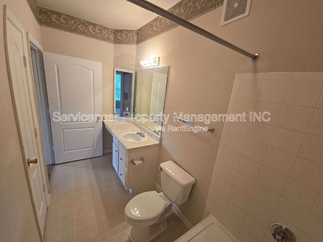 Building Photo - 10479 Villa View Cir