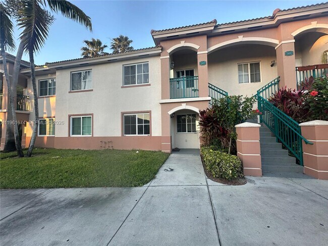 Building Photo - 1271 SE 29th St