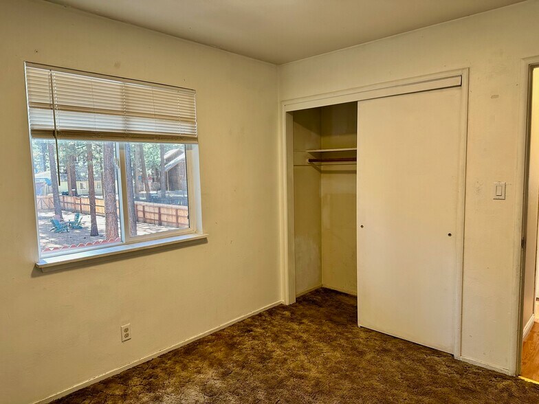 Bedroom 2 - 3310 Treehaven Dr