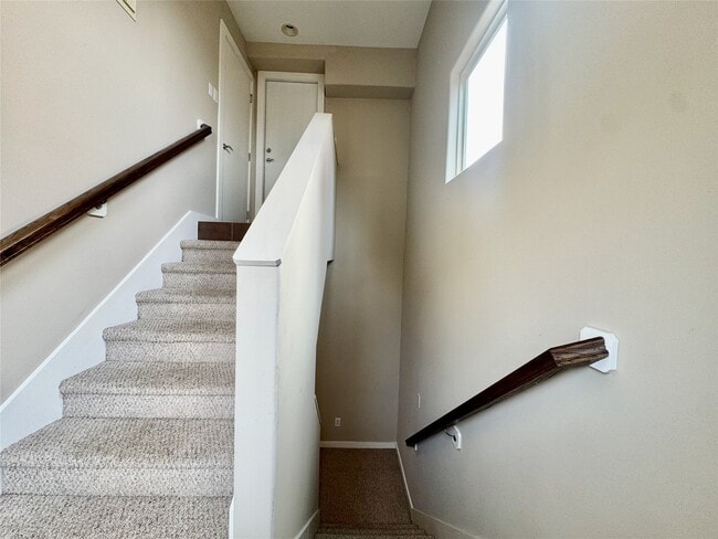 Building Photo - 1515 Birdsall St