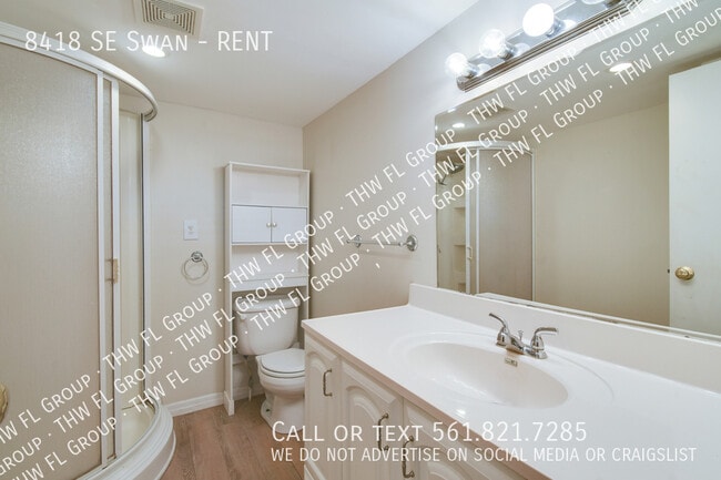Building Photo - 8418 SE Swan-RENT
