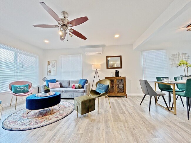 Building Photo - 5288 Santa Margarita St