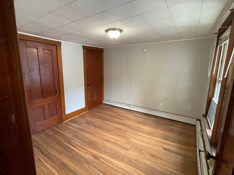 Building Photo - 135 Penobscot St