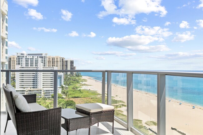 Building Photo - 3100 N Ocean Dr