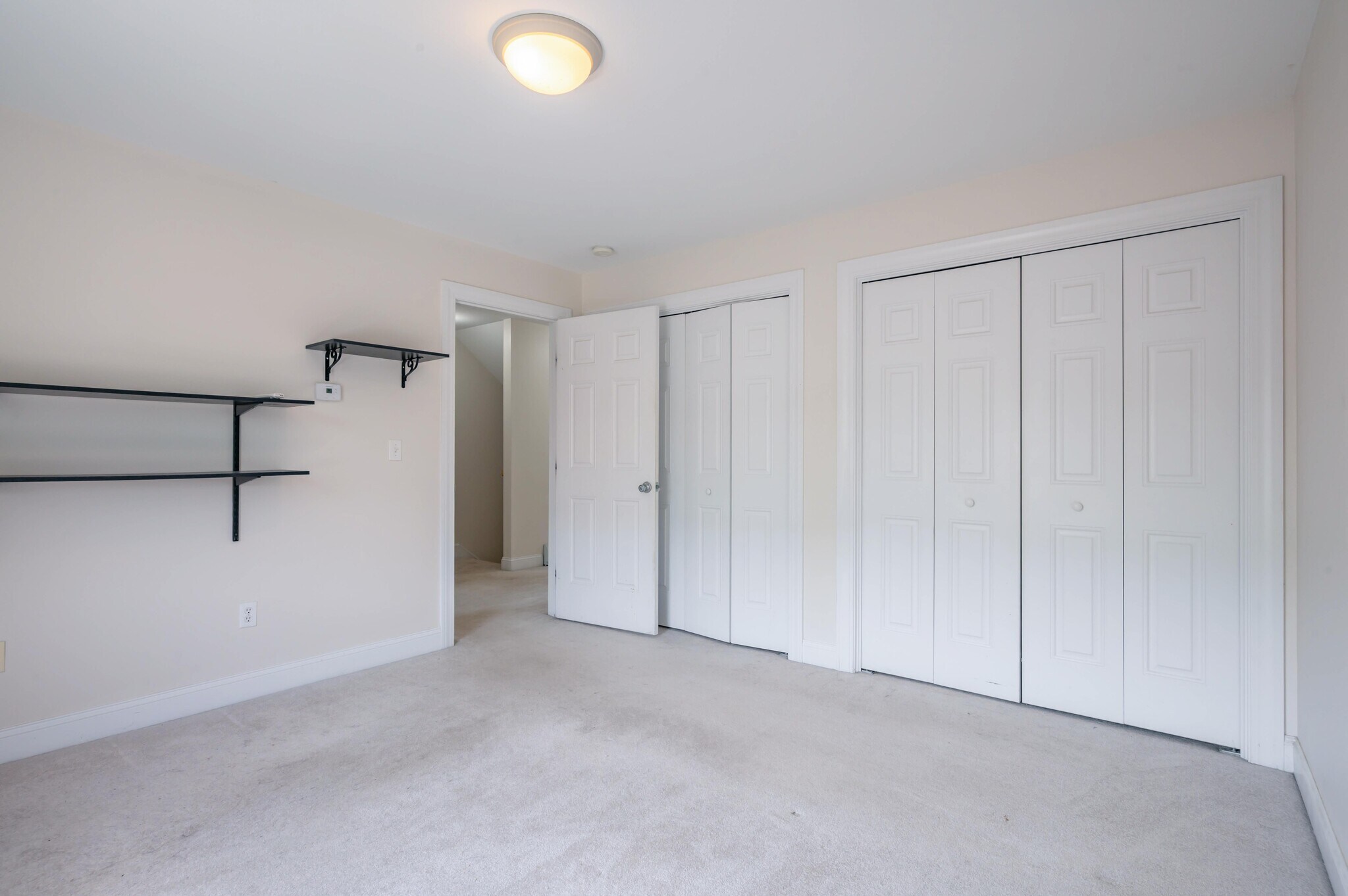 Building Photo - 12 Gagne St