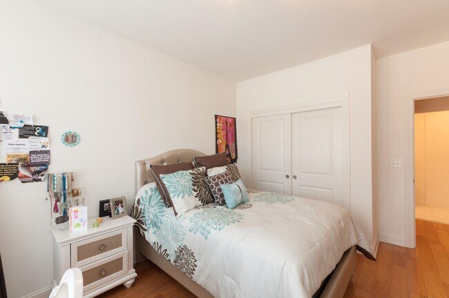 Building Photo - 20 Ave at Port Imperial