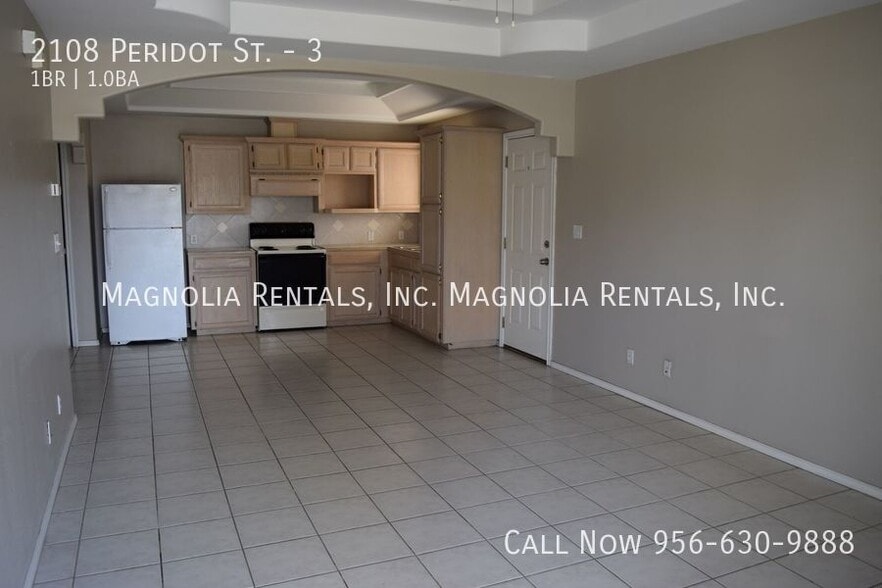 Building Photo - 2108 Peridot St
