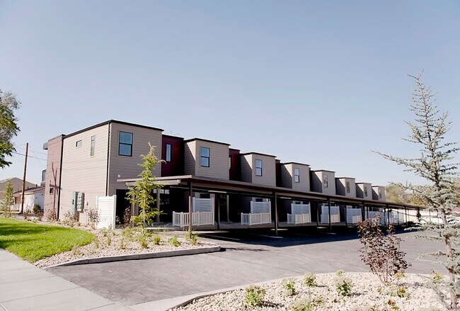 Building Photo - 155 N Main St