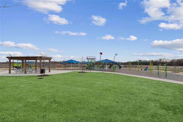 Building Photo - 1220 W Yarrow Ave