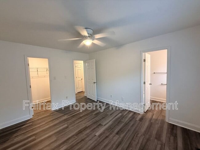 Building Photo - 400 Kelley Meadows Dr