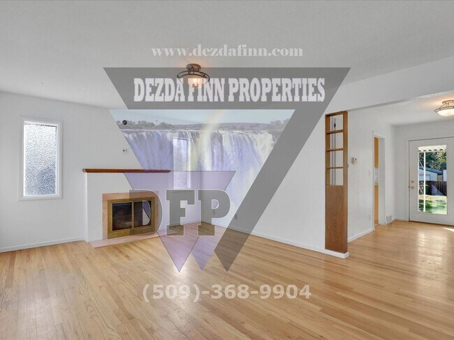 Building Photo - Charming Shadle District 3 bedroom with RV...