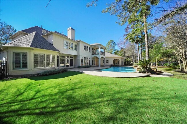 Building Photo - 30 N Palmiera Cir