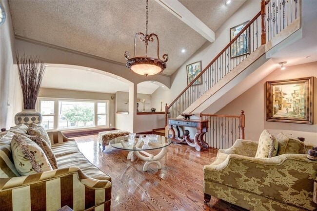 Building Photo - 5141 Del Monte Dr