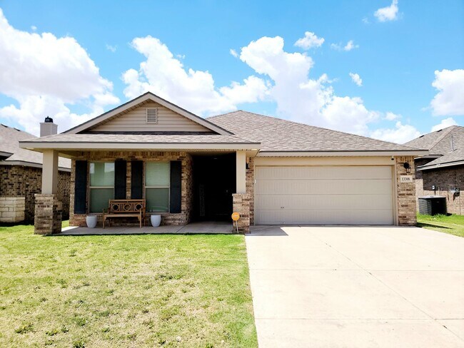 Primary Photo - FULLY FURNISHED! Stunning 3/2/2