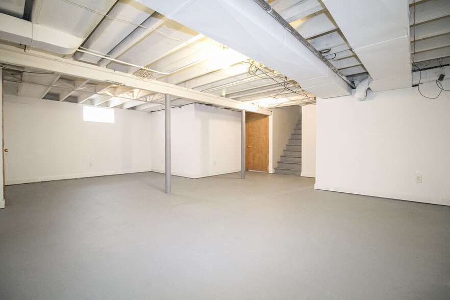 Building Photo - 2133 Dority Rd