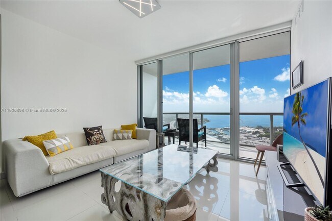 Building Photo - 888 Biscayne Blvd