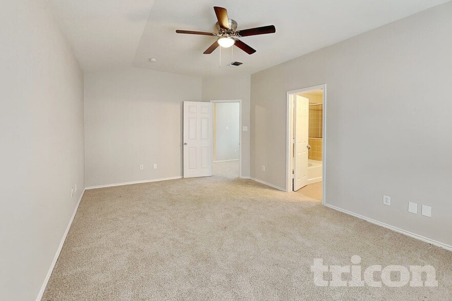 Building Photo - 8210 Grissom Cir