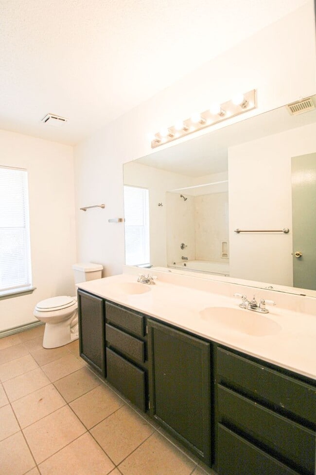 Building Photo - 4602 Rock Nettle