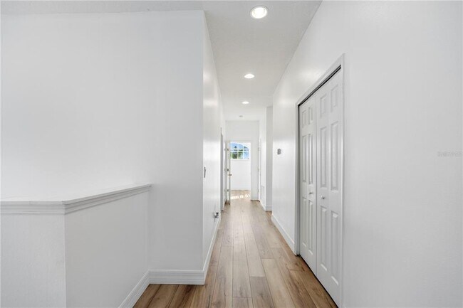 Building Photo - 10888 Cory Lake Dr