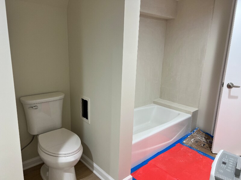 Building Photo - 215 E 24th Ave