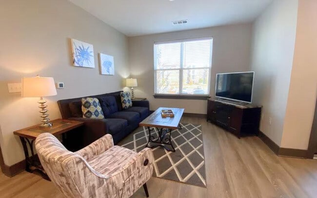 Building Photo - 98 Buford Dam Rd