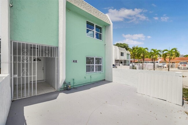 Building Photo - 622 NW 11th St