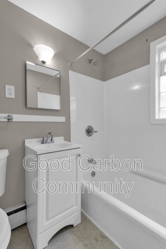 Building Photo - 315 Beattie Ave