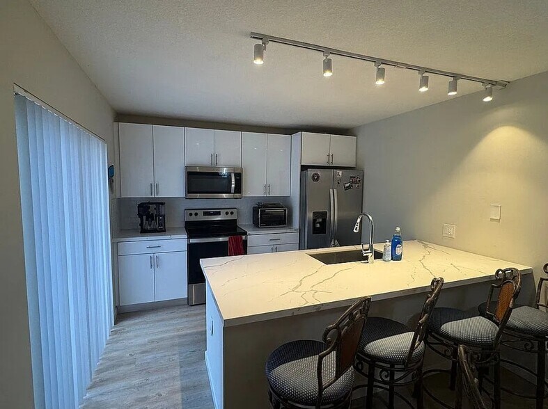 Building Photo - 6222 62nd Way