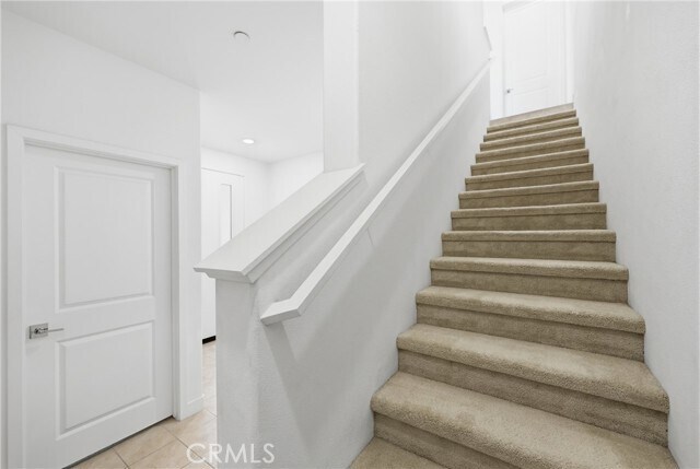 Building Photo - 158 Restore