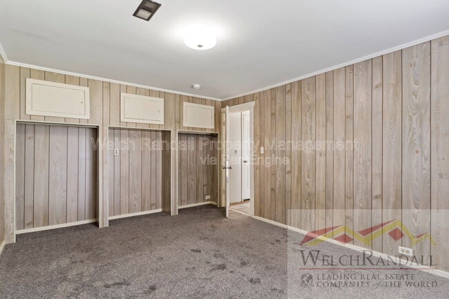 Building Photo - 421 E 2625 N