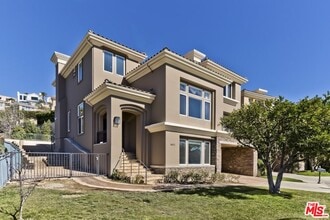 Building Photo - 16673 Cll Haleigh