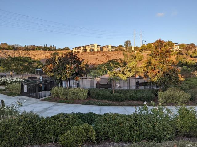 Building Photo - 2950 Via Alta Pl