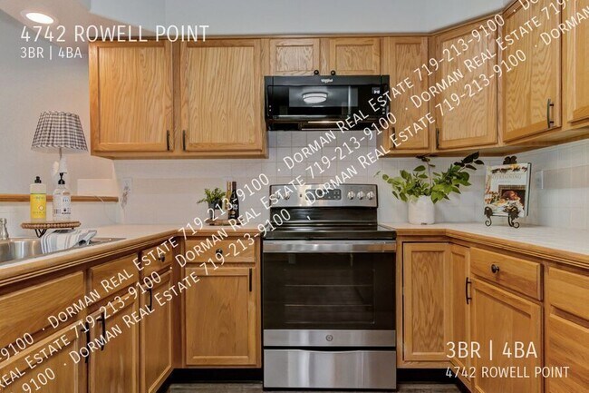 Building Photo - 4742 Rowell Point
