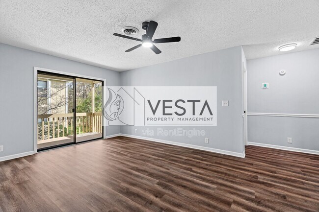 Building Photo - 110 Heywood Rd