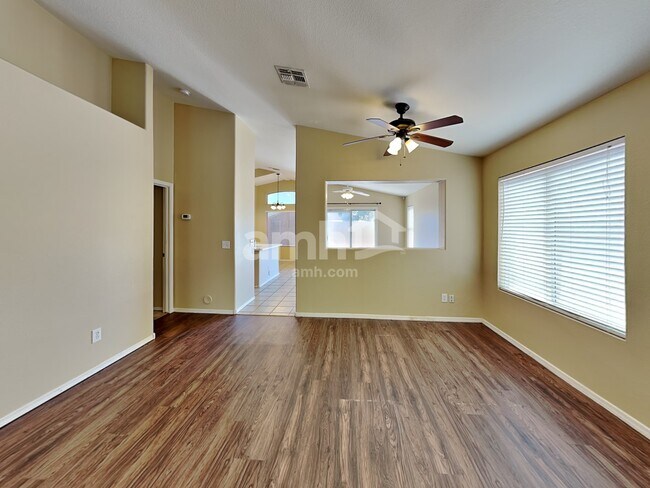 Building Photo - 8655 E Crescent Ave