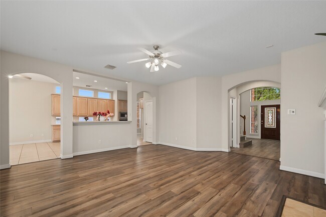 Building Photo - 5807 Bayberry Way