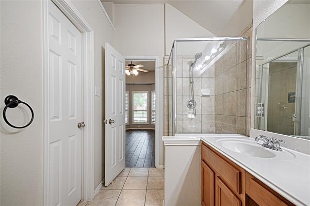 Building Photo - 12519 Hawk Creek Dr
