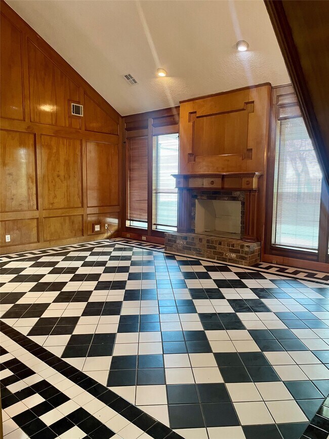 Building Photo - 21122 Harvest Hill Ln