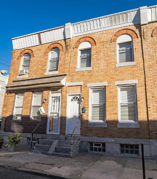 Building Photo - 3315 Gransback St
