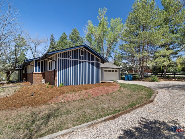 Building Photo - Gorgeous 5 Bed 4 Bath House in North Fort ...