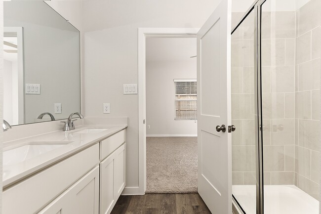 Building Photo - 7922 Alset Dr