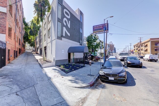 Building Photo - Hoover Street Residences