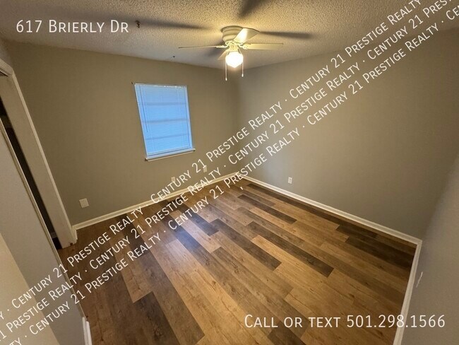 Building Photo - 617 Brierly Dr