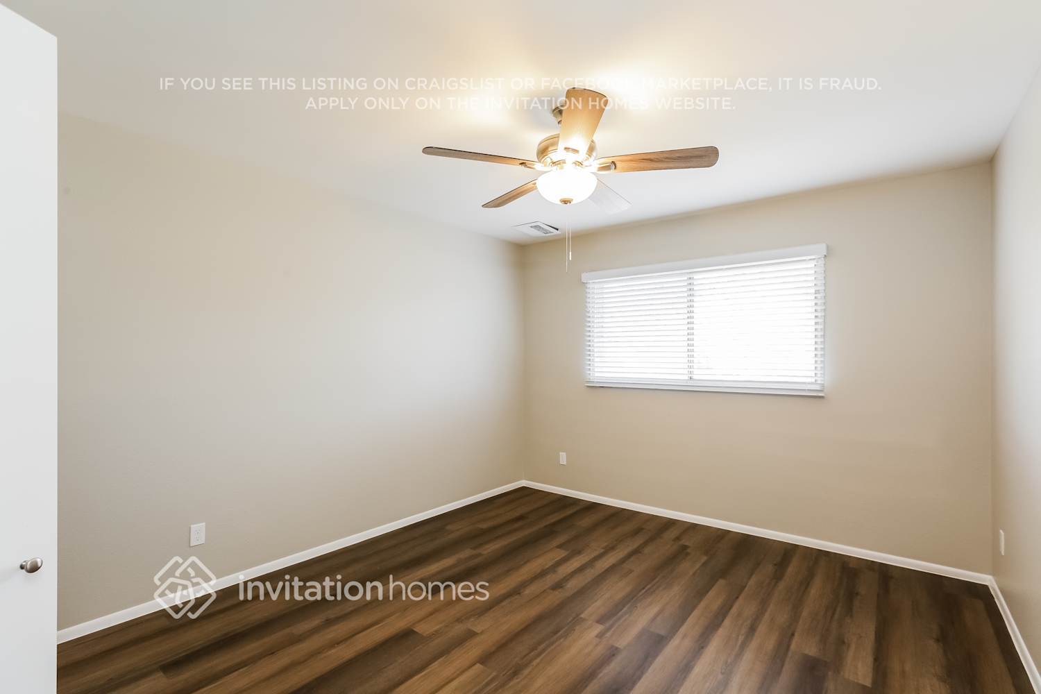 Building Photo - 1633 E Fremont Dr