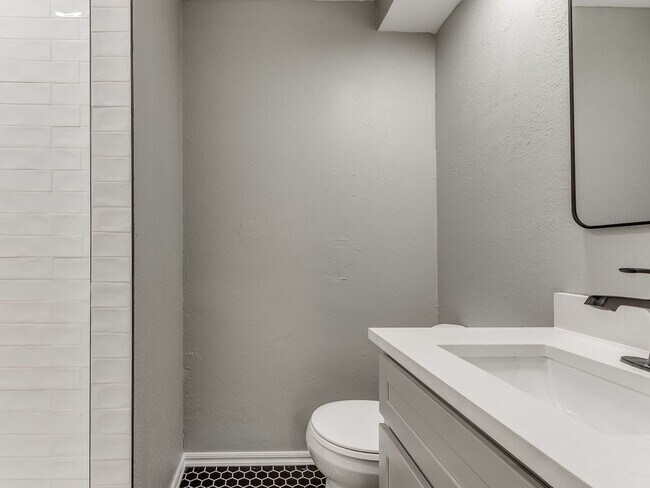 Building Photo - Stunning 4-Bedroom Home for Rent in Westwood Addition – Completely Remodeled on a Huge Lot!